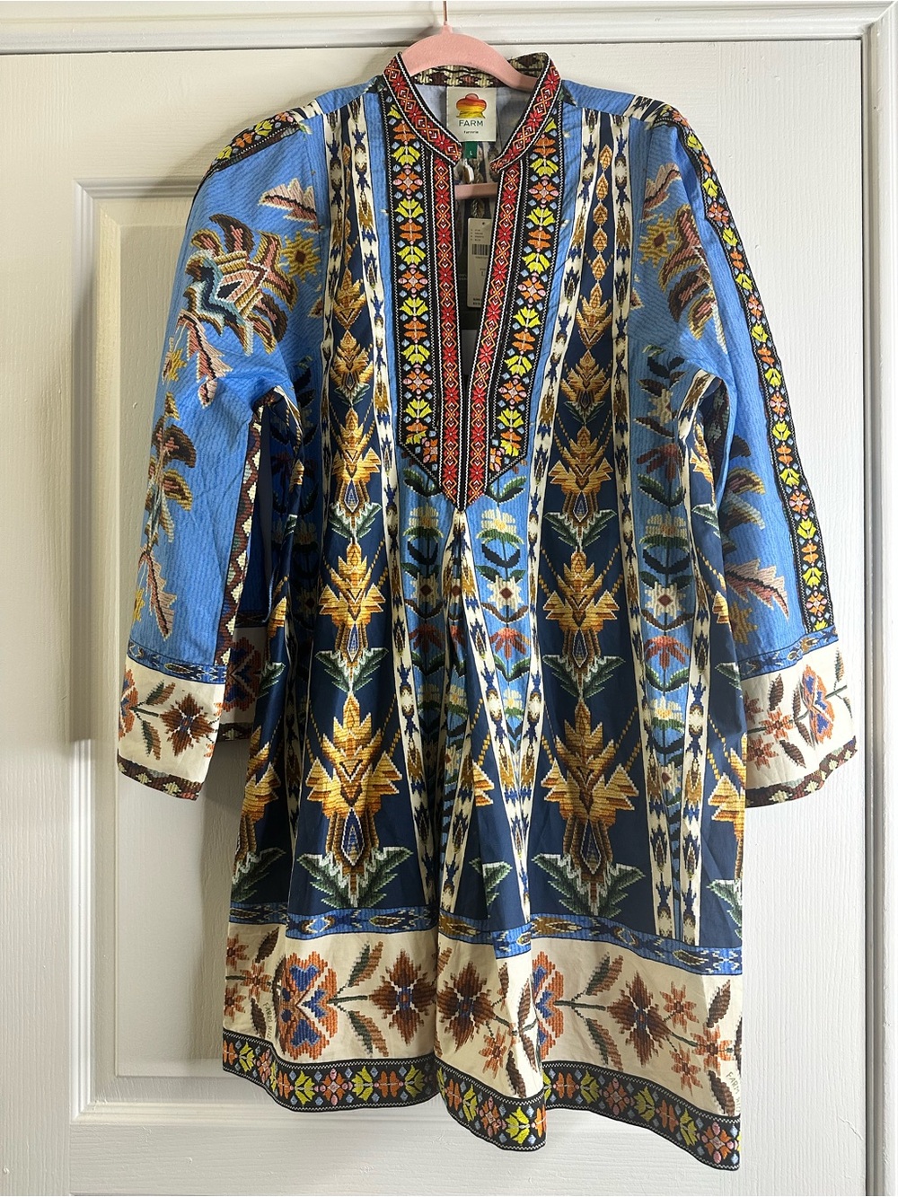 FARM Rio Embroidered Tapestry Blue Mini Dress Size L NWT - Picture 4 of 7